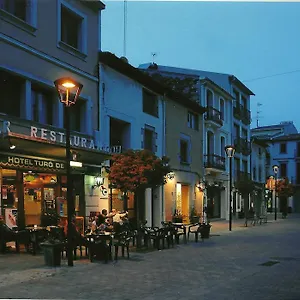 Turo De L'home Hotel
